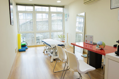 foto de fisio ARIAS fisioterapia y osteopatía en Pontevedra - Pontevedra