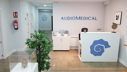 foto de fisio AudioMédical Clínica Audiología
