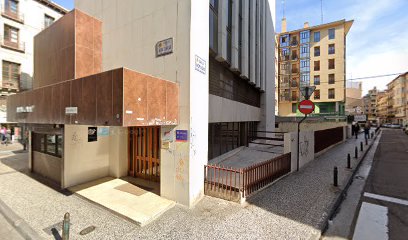 foto de fisio CENTERBIO (Fisioterapia y Osteopatía) en Zaragoza - Zaragoza