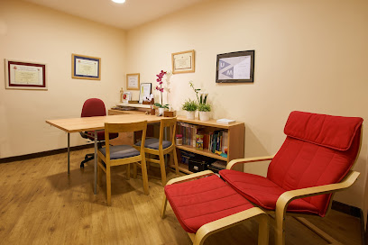 foto de fisio CLINICA PRINCESA en Madrid - Madrid