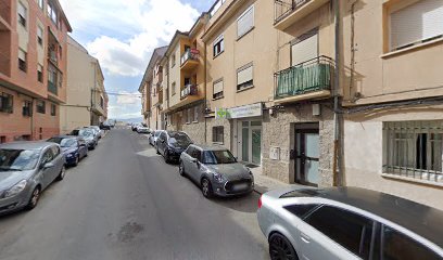 foto de fisio Centro de Fisioterapia y Osteopatia Sara Bernabé en Segovia - Segovia