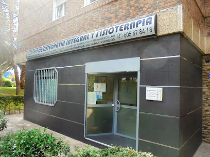 foto de fisio Centro de Osteopatía (Israel Gómez Calcerrada