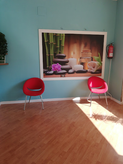 foto de fisio Centro de Quiromasaje y Osteopatía Zapata en Albacete - Albacete