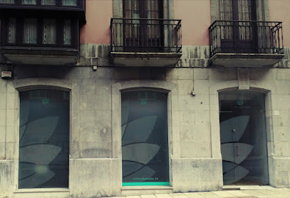 foto de fisio Clínica Besada en Oviedo - Asturias