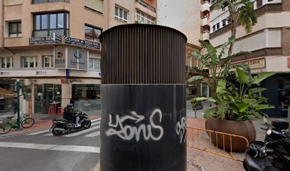foto de fisio Clínica Santa Juana en Almería - Almería