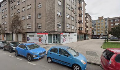 foto de fisio Clinica Vertebral en Gijón - Asturias