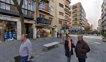 foto de fisio Clínica de fisioterapia Félix Marcos en Salamanca - Salamanca