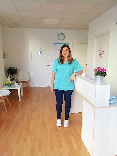 foto de fisio Clínica de fisioterapia y osteopatía en Albacete - Loli Poveda en Albacete - Albacete