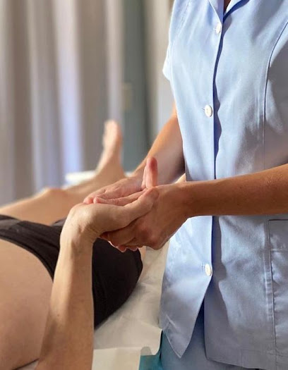 foto de fisio Fisioterapeuta y Osteòpata - Sa Pobla - Carme Ramis en La Puebla - Illes Balears
