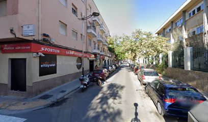 foto de fisio Fisioterapía Maestría en Almería - Almería