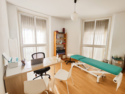 foto de fisio Fisioterapia y Osteopatía | Amaya Arnaiz en Valladolid - Valladolid