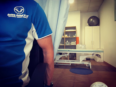foto de fisio Osteo-Salud & DxT Osteopatia y masajes deportivos en Badajoz - Badajoz