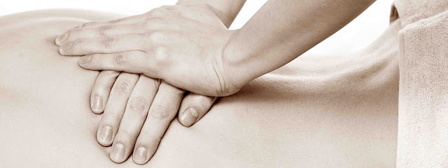 foto de fisio Osteopatía y Fisioterapia Carmina Cholbi en Valencia - Valencia