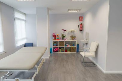 foto de fisio Sanae fisioterapia en Burgos - Burgos